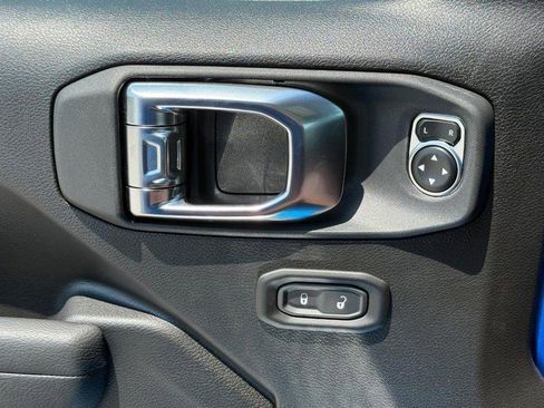 New 2025 Jeep Wrangler Sport S image 22