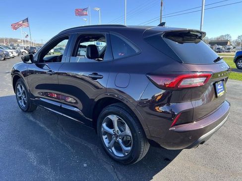 Certified 2023 Ford Escape ST-Line w/ Tech Pack #1 image 5