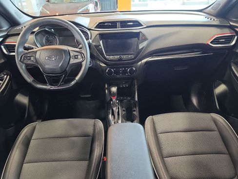 Used 2022 Chevrolet TrailBlazer RS w/ Technology Package FWD image 26