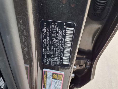 Used 2026 Genesis GV70 2.5T AWD/4WD image 32
