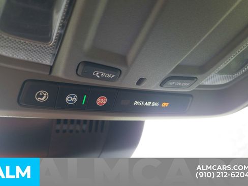 Used 2025 Chevrolet Silverado 1500 LT image 18