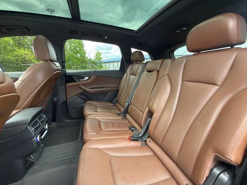Used 2017 Audi Q7 3.0T Prestige AWD/4WD image 14