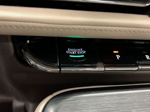 Used 2021 Lincoln Nautilus Reserve w/ Cargo Utility Package image 27