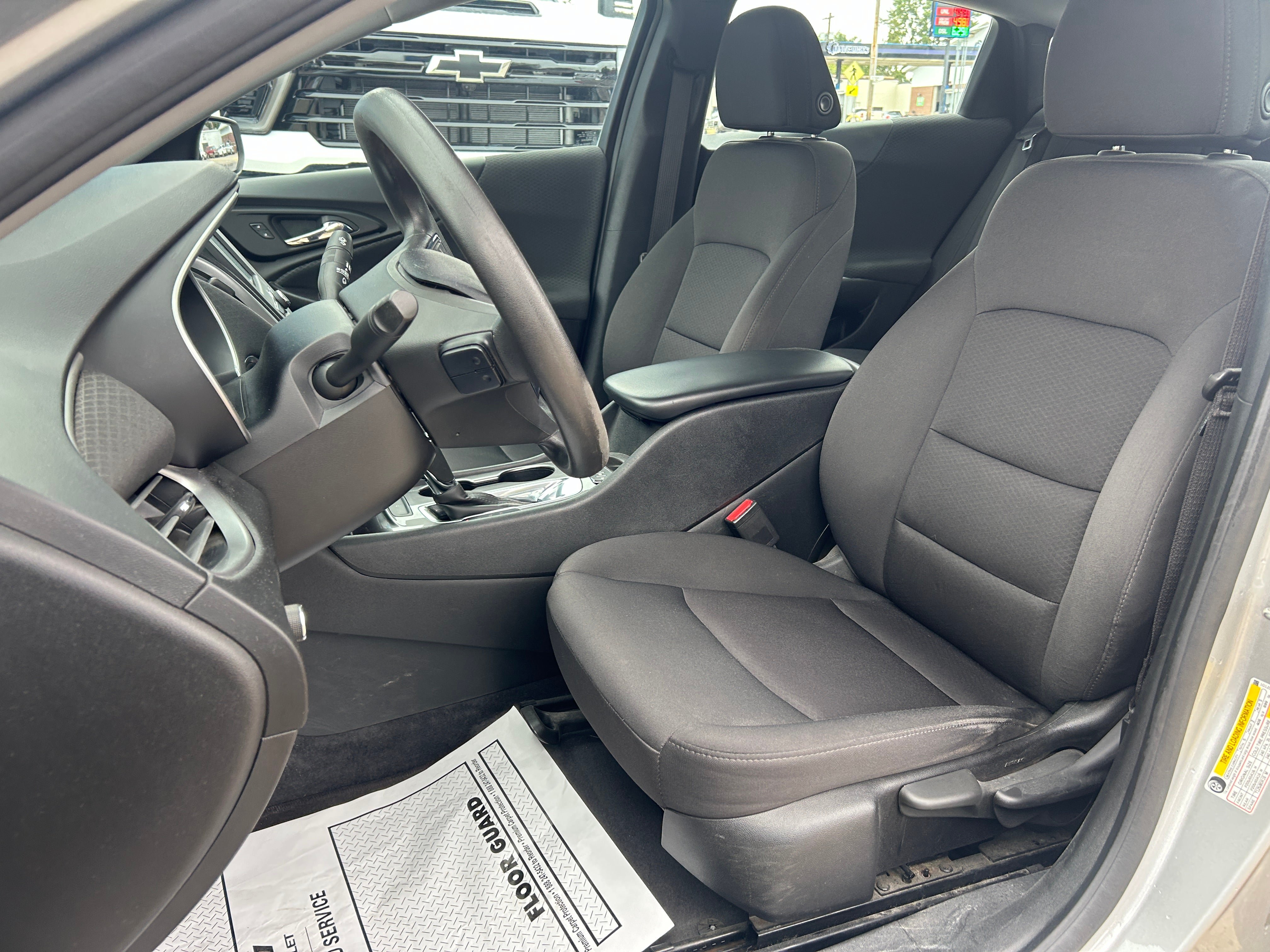 Used 2018 Chevrolet Malibu LS FWD image 16