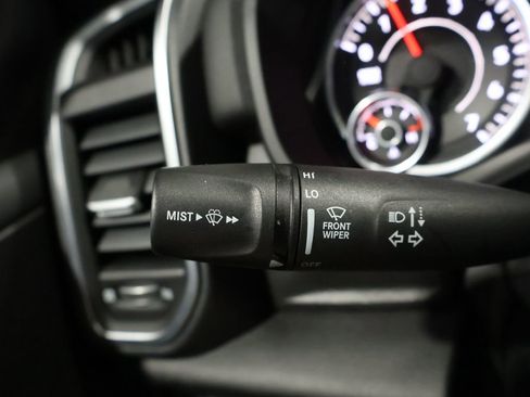 Used 2025 RAM 1500 Big Horn image 34