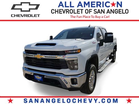 Used 2025 Chevrolet Silverado 2500 LT AWD/4WD image 1