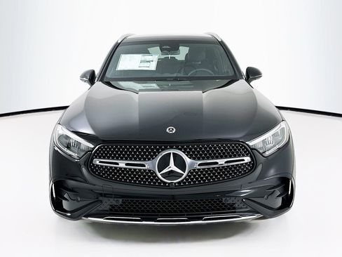 New 2026 Mercedes-Benz GLC 300 image 2