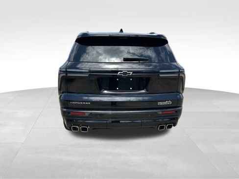 New 2025 Chevrolet Traverse High Country image 4