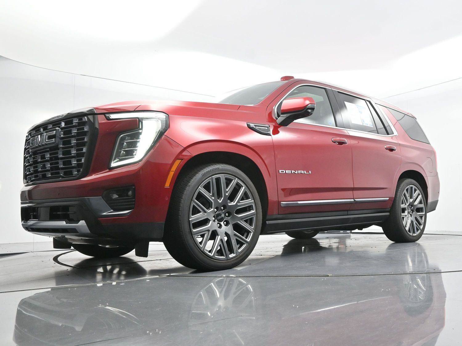 Used 2025 GMC Yukon Denali Ultimate AWD/4WD image 57