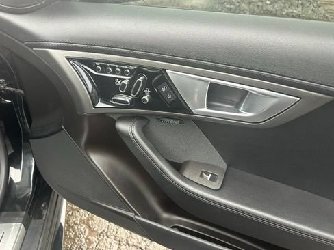Used 2016 Jaguar F-TYPE S AWD/4WD image 17
