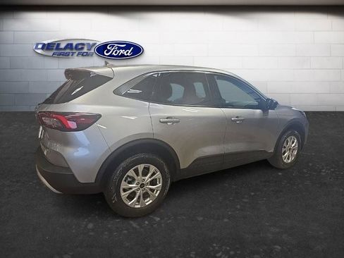 Used 2023 Ford Escape Active AWD/4WD image 8