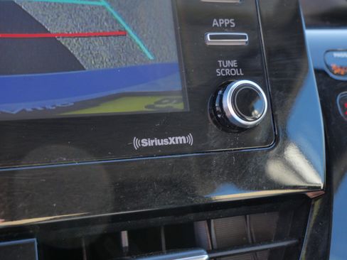Certified 2023 Toyota Camry SE FWD image 33