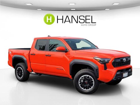Used 2024 Toyota Tacoma TRD Off-Road w/ TRD Off Road Upgrade Package AWD/4WD image 1
