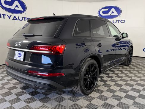 Used 2021 Audi Q7 3.0T Prestige w/ Prestige Package image 4