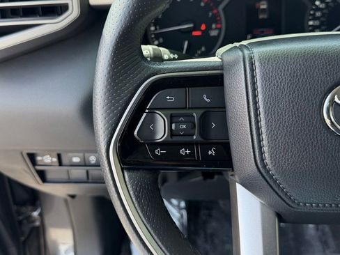 Used 2023 Toyota Tundra Limited AWD/4WD image 21