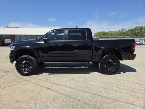 Used 2021 RAM 1500 Big Horn AWD/4WD image 2