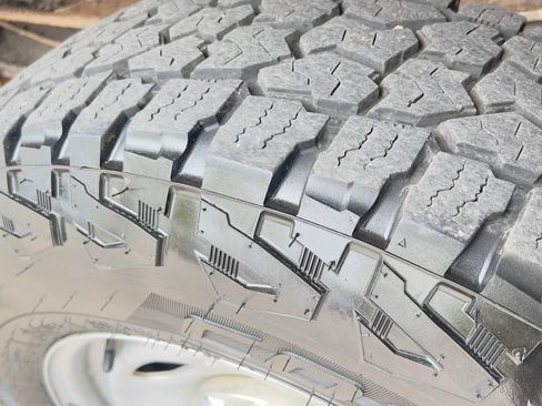 Used 2018 Ford F250 XL w/ Power Equipment Group AWD/4WD image 12