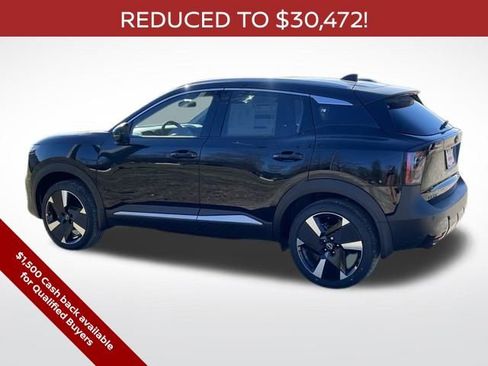 New 2026 Nissan Kicks SR w/ SR Premium Package AWD/4WD image 7