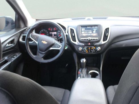 Used 2018 Chevrolet Equinox LT FWD image 7