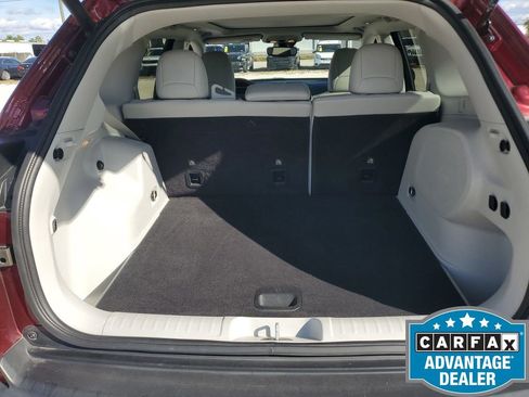 Used 2021 Jeep Cherokee Latitude Lux w/ Sun & Sound Group image 23