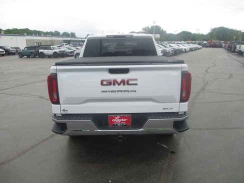 Used 2023 GMC Sierra 1500 SLT w/ SLT Premium Package AWD/4WD image 7