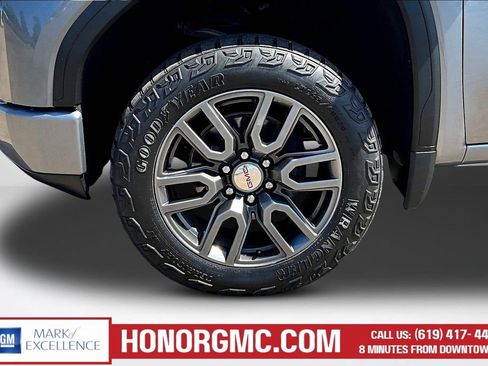Used 2021 GMC Sierra 1500 AT4 w/ AT4 Value Package image 34