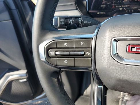 New 2026 GMC Acadia Elevation image 28