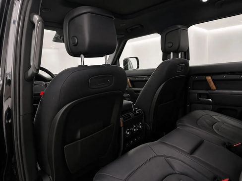 Used 2020 Land Rover Defender 110 X AWD/4WD image 17