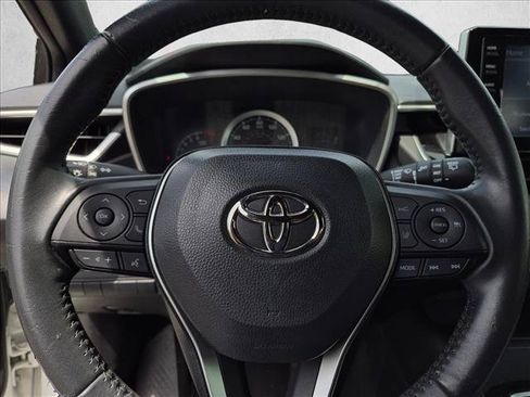 Used 2022 Toyota Corolla SE FWD image 11
