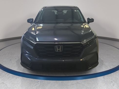 Used 2025 Honda CR-V LX image 3