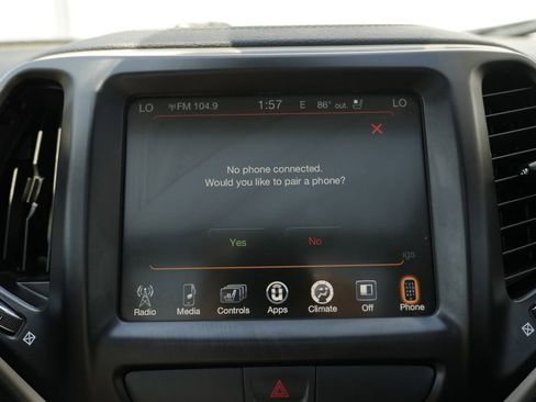 Used 2017 Jeep Cherokee High Altitude w/ Luxury Group AWD/4WD image 58
