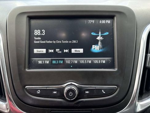 Used 2018 Chevrolet Equinox LT image 28