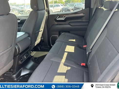 Used 2025 Chevrolet Silverado 1500 LT w/ Safety Package AWD/4WD image 10