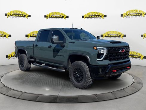Used 2026 Chevrolet Silverado 2500 ZR2 AWD/4WD image 7