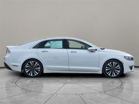 Used 2019 Lincoln MKZ Reserve w/ Luxury Package image 13