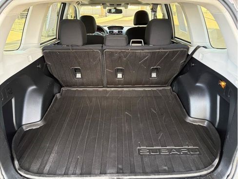 Used 2015 Subaru Forester 2.5i Premium image 12