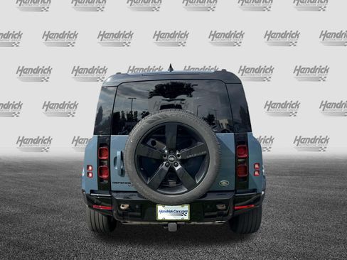Used 2023 Land Rover Defender 90 X-Dynamic SE AWD/4WD image 9