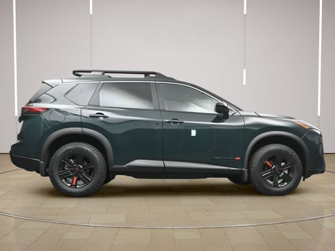 Certified 2026 Nissan Rogue SV w/ Rock Creek Premium Package AWD/4WD image 25