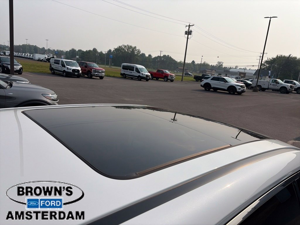 Used 2022 Acura MDX w/ Technology Package AWD/4WD image 8