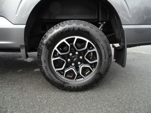 Used 2021 Ford F150 XLT w/ Equipment Group 302A High image 9