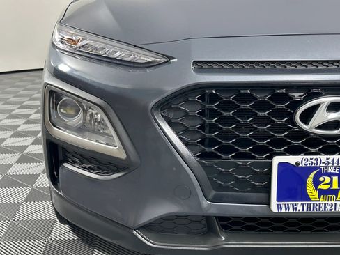 Used 2019 Hyundai Kona SEL image 5