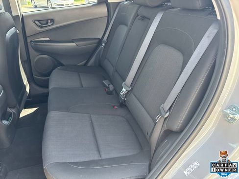 Used 2023 Hyundai Kona SEL FWD image 43