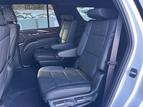 Certified 2024 Cadillac Escalade Luxury w/ LPO, Floor Liner Package image 24