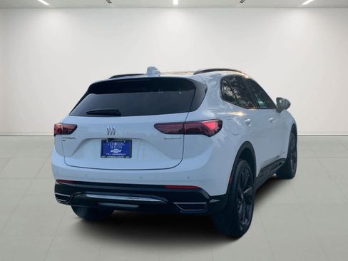 Certified 2025 Buick Envision Sport Touring image 6