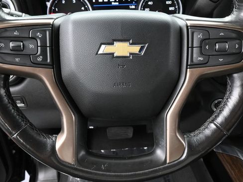 Used 2022 Chevrolet Silverado 2500 High Country w/ Z71 Off-Road Package AWD/4WD image 42