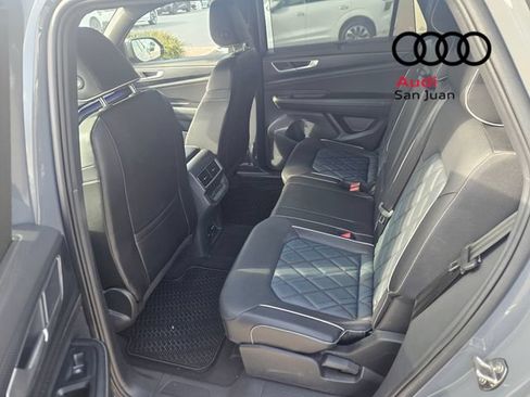 Used 2024 Volkswagen Atlas Cross Sport SEL Premium R-Line AWD/4WD image 12
