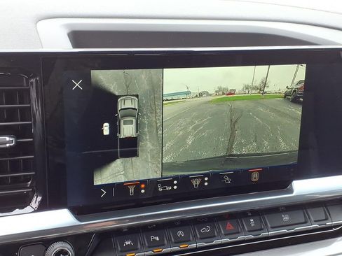 New 2026 Chevrolet Silverado 1500 High Country w/ Midnight Edition AWD/4WD image 5