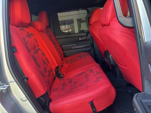 Used 2025 Toyota Tacoma TRD Off-Road image 26