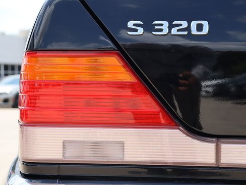 Used 1995 Mercedes-Benz S 320 S Class image 43
