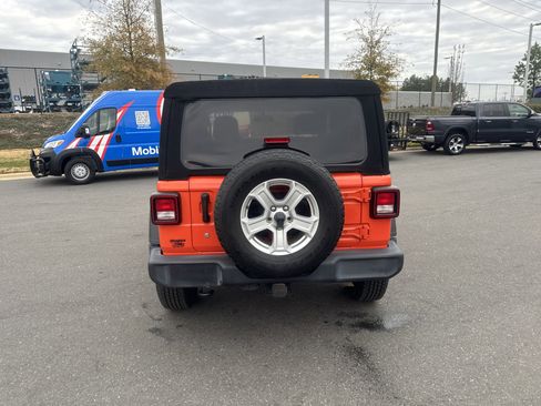Certified 2020 Jeep Wrangler Sport image 9